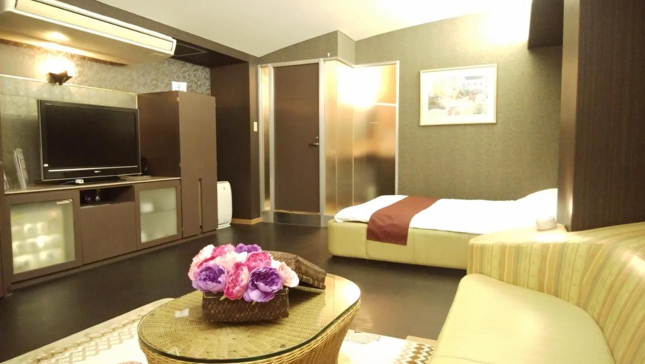 Hotel La.Festa (Adults Only) Takamatsu Exterior foto